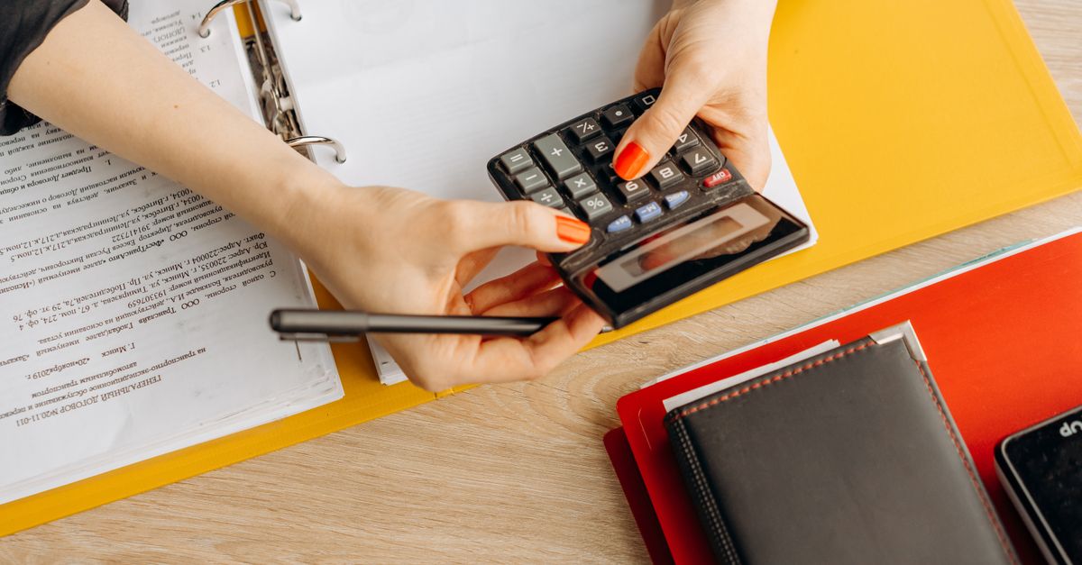 Bookkeepers at work
