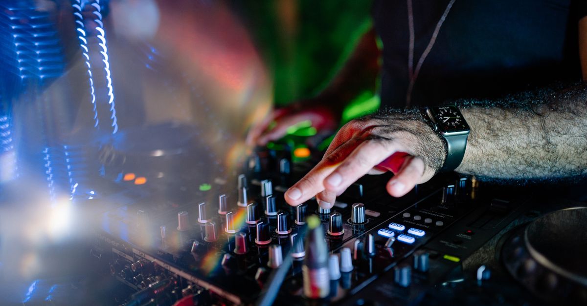 DJs at work