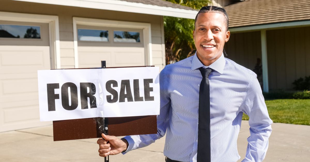 Real Estate Agents at work